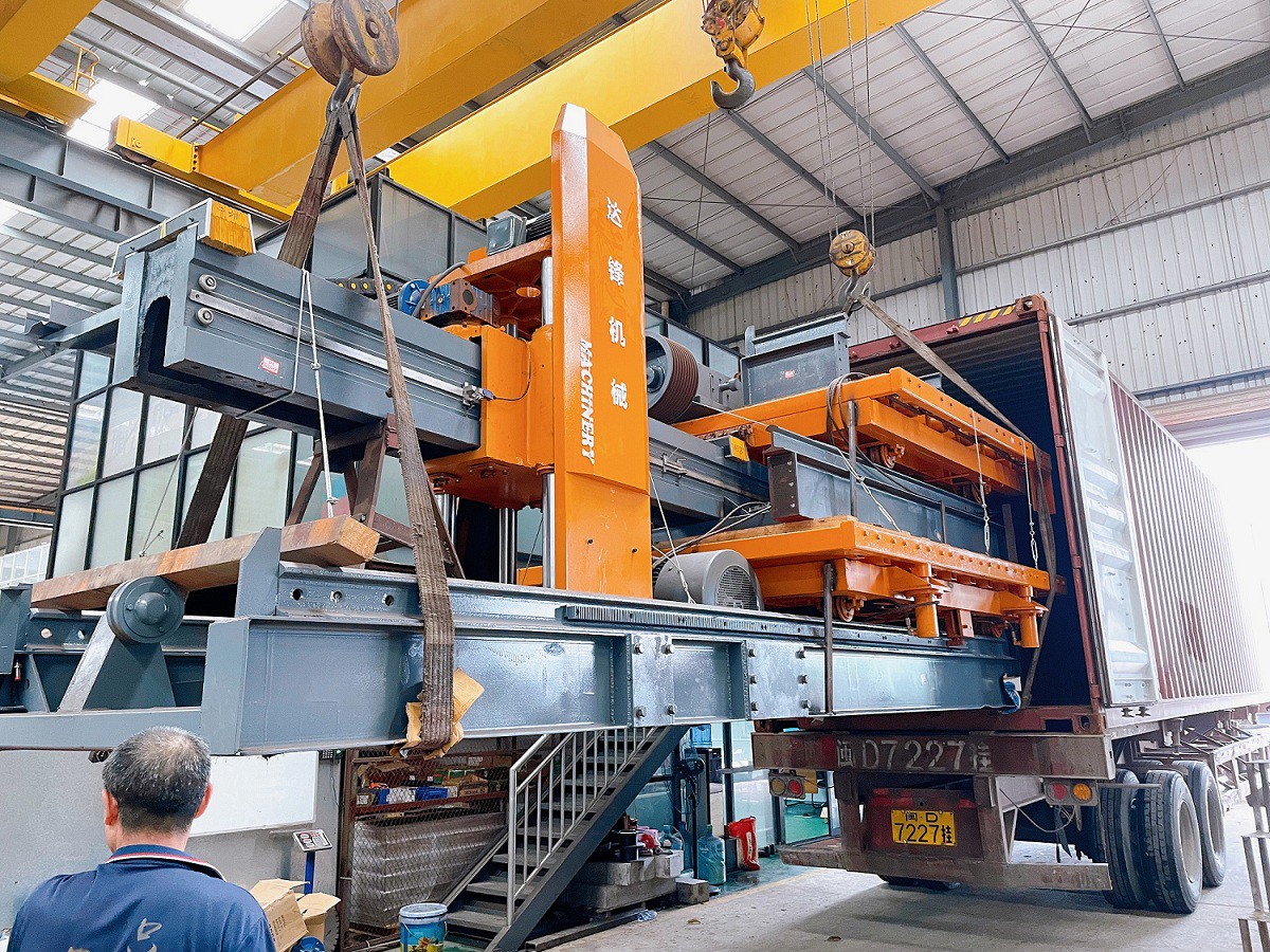 kerbstone machine (2)