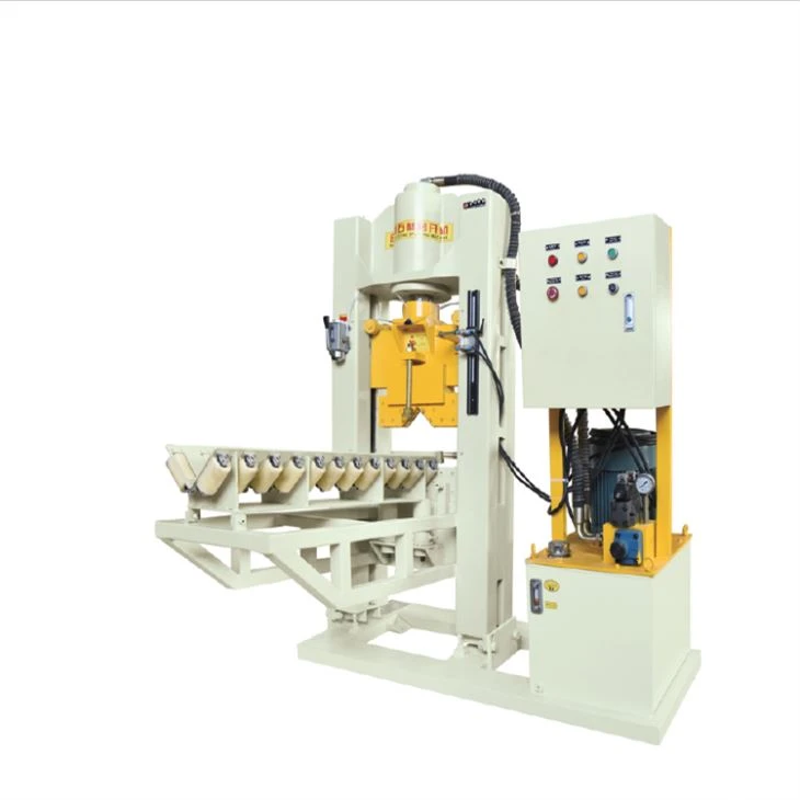 Automatische 4-Klingen-Würfelspaltmaschine